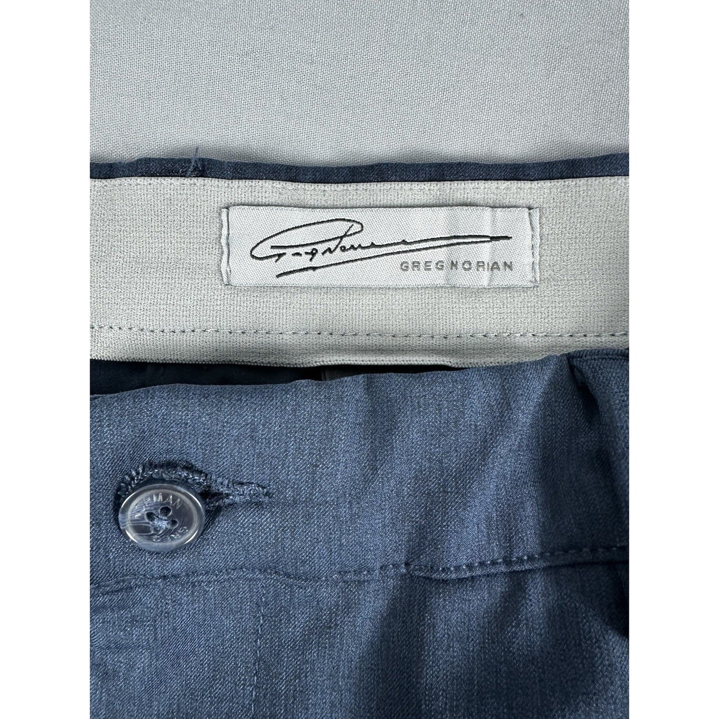 Greg Norman Shorts Mens 36 Navy Stretch Lightweight Flat Front Performance Chino