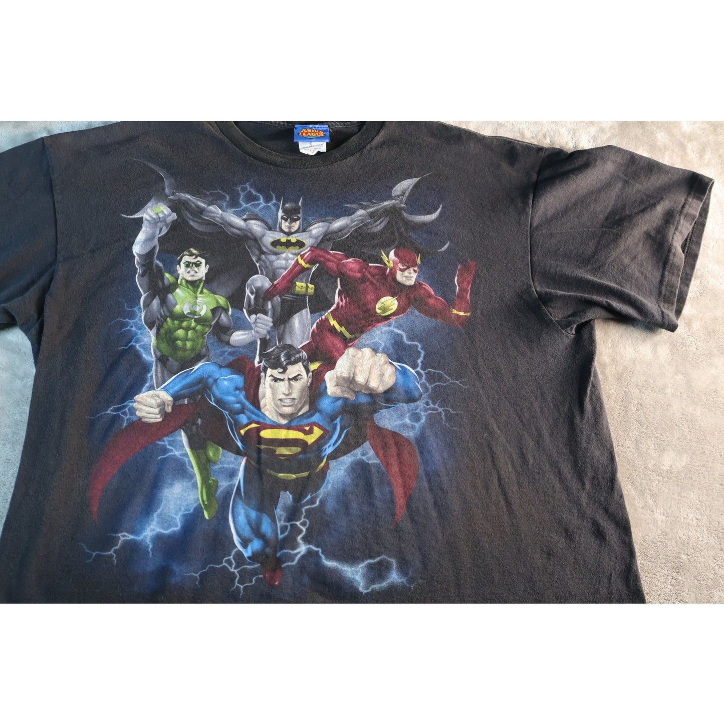 Justice League Shirt Mens XL Batman Superman Flash Green Lantern DC Comics Tee