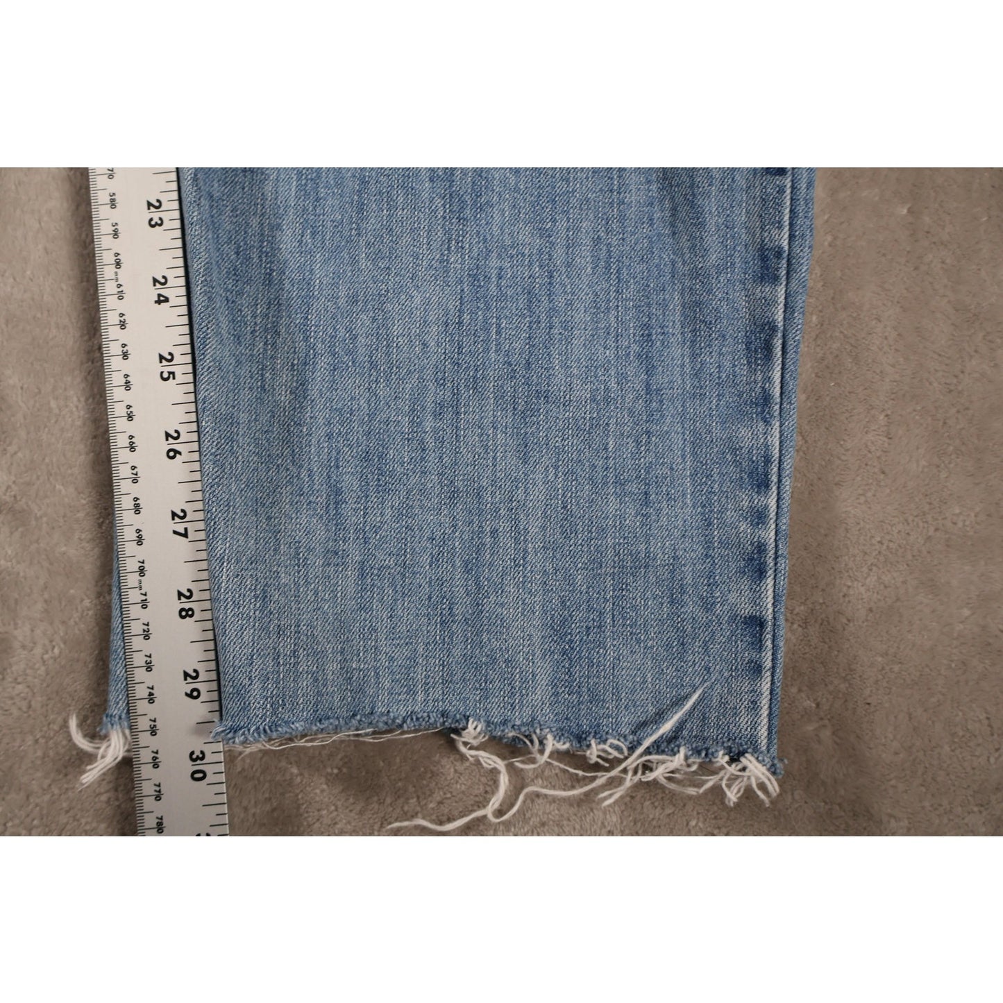 Eddie Bauer Jeans Mens 44x36 Blue Classic Fit Premium Denim Distressed Raw Hem