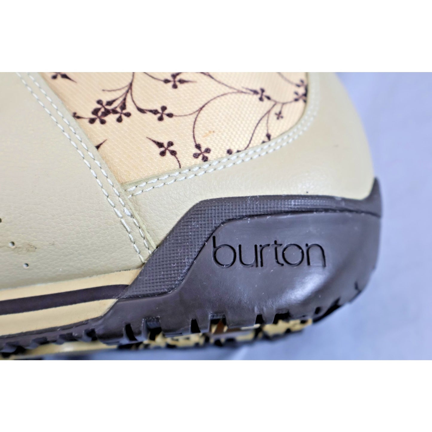 Burton Emerald Women's Snowboard Boots US 6 Tan Floral Lower Zone Lacing System
