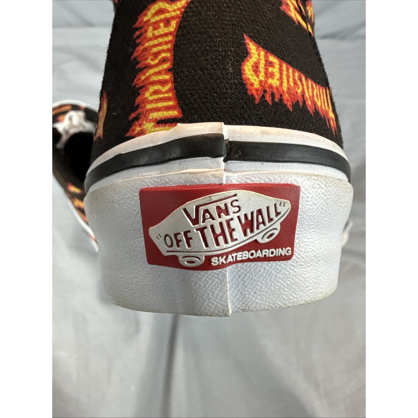 VANS x Thrasher Sk8-Hi Black Canvas Sneakers Skate VN0A5FCCBML Size 6