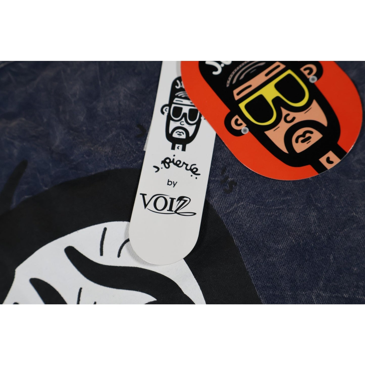 J Pierce Voiz Shirt Mens Medium Graphic Face Art Tee Unique Dyed Novelty Design