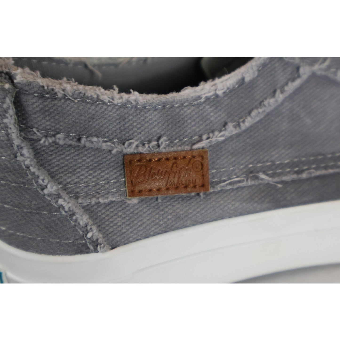 Blowfish Malibu Shoes Womens Size 6.5 Sweet Grey Canvas Vegan Slip On Distressed