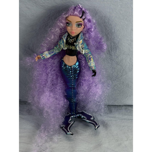 MGA Mermaze Mermaidz Orra Color Change Mermaid Doll Purple Iridescent Jacket