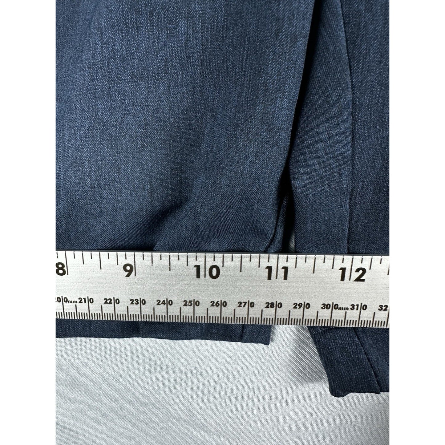 Greg Norman Shorts Mens 36 Navy Stretch Lightweight Flat Front Performance Chino