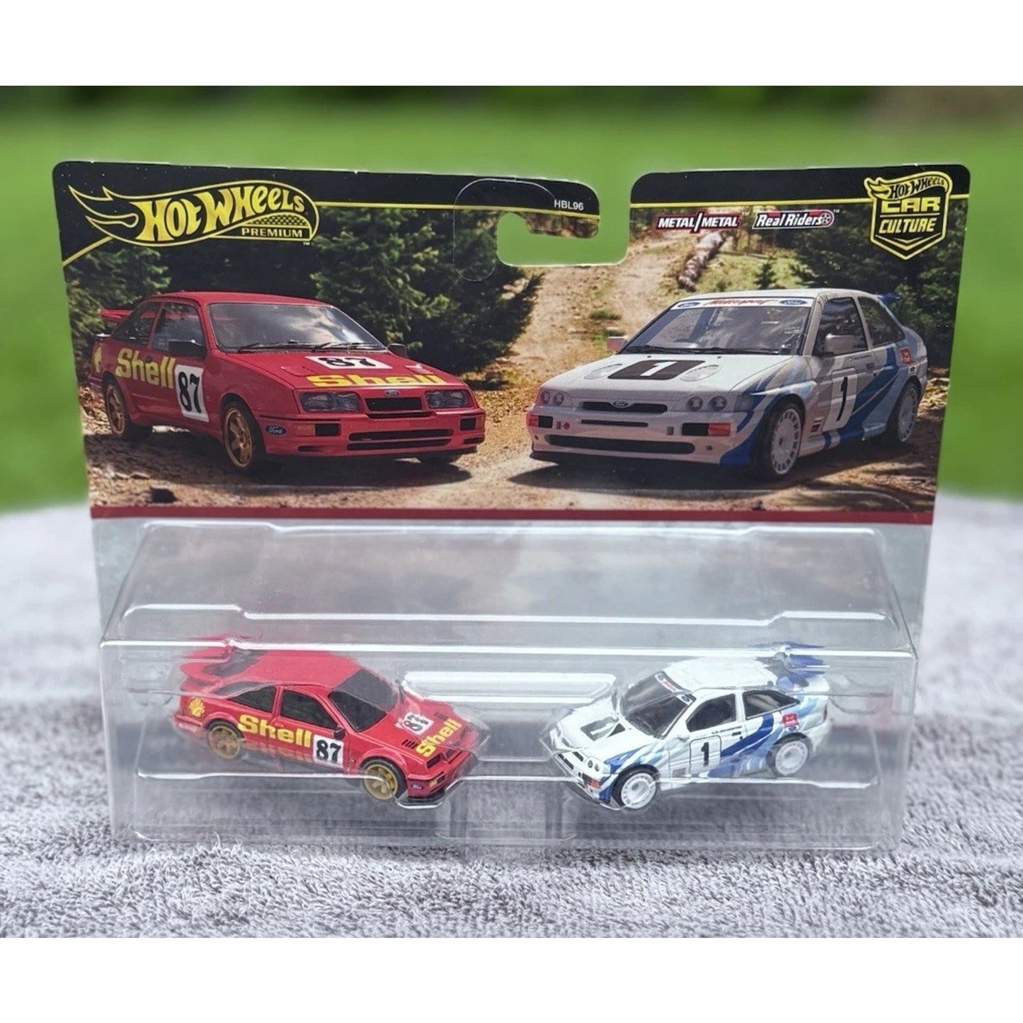 Hot Wheels Car Culture Twin Pack Ford Sierra & Escort