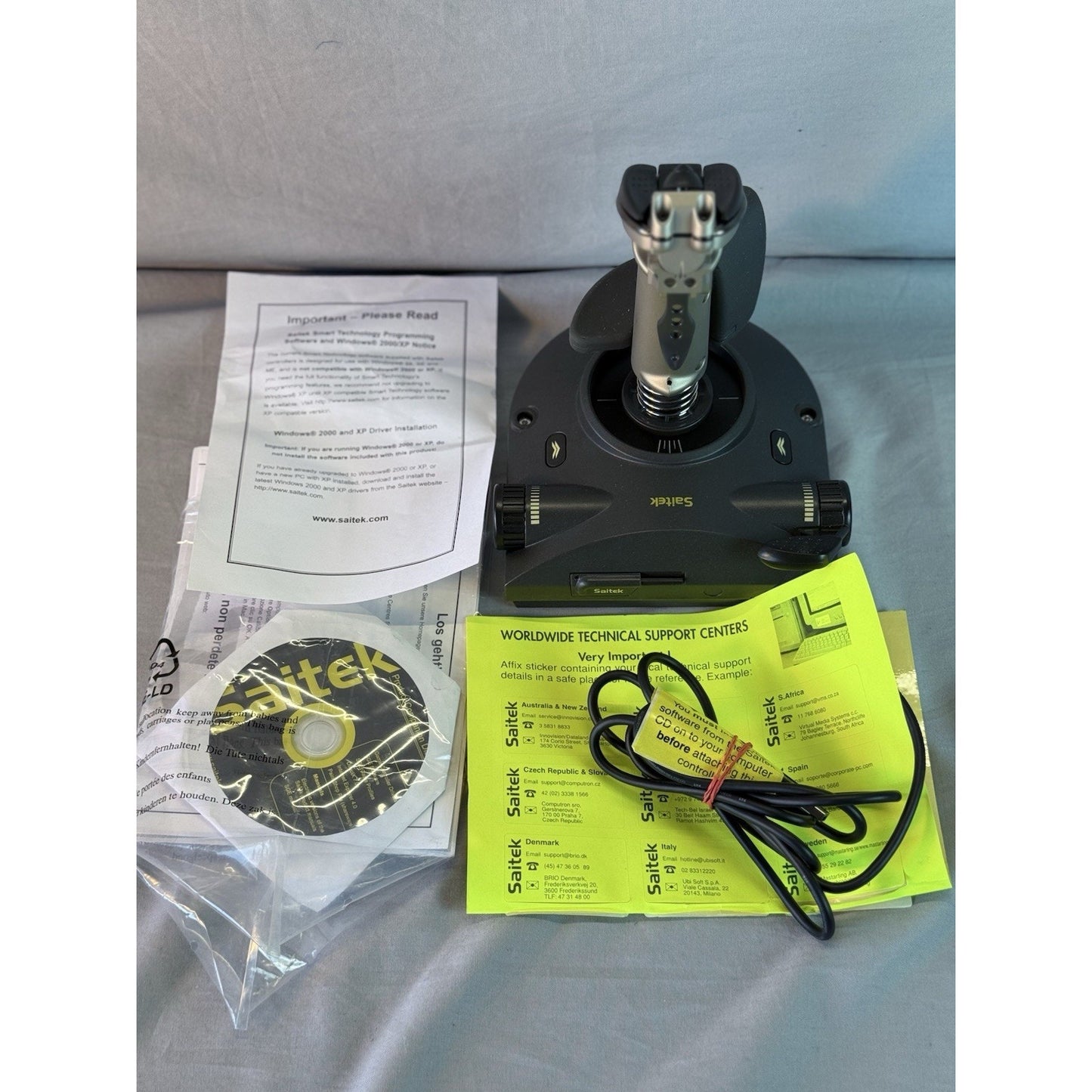Saitek Cyborg 3D Gold USB PC/Mac Flight Stick Joystick Controller