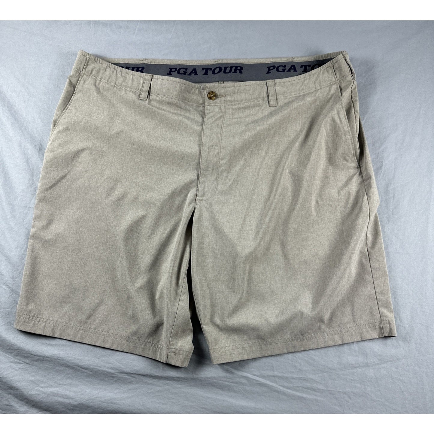 PGA Tour Golf Shorts Men's 42 Beige Tech Khakis Flat Front Pocket Performance