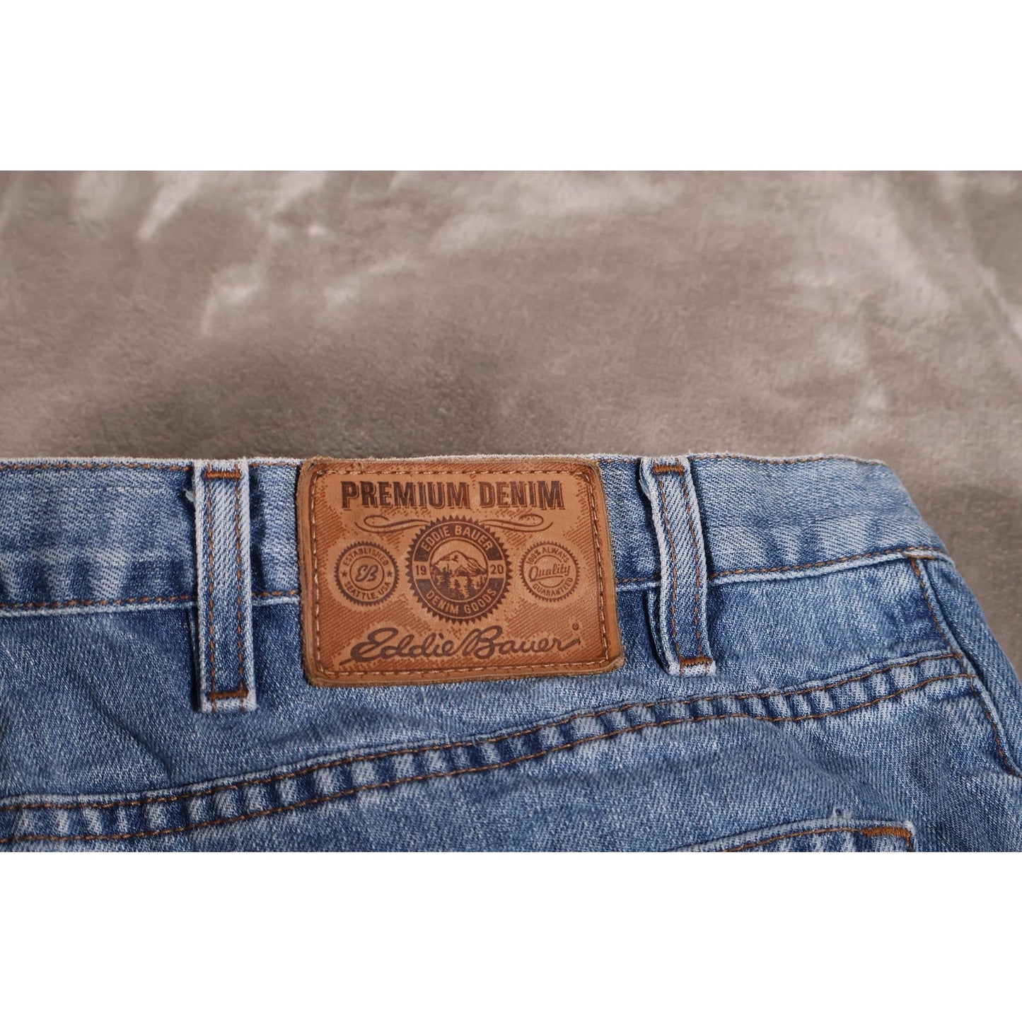 Eddie Bauer Jeans Mens 44x36 Blue Classic Fit Premium Denim Distressed Raw Hem