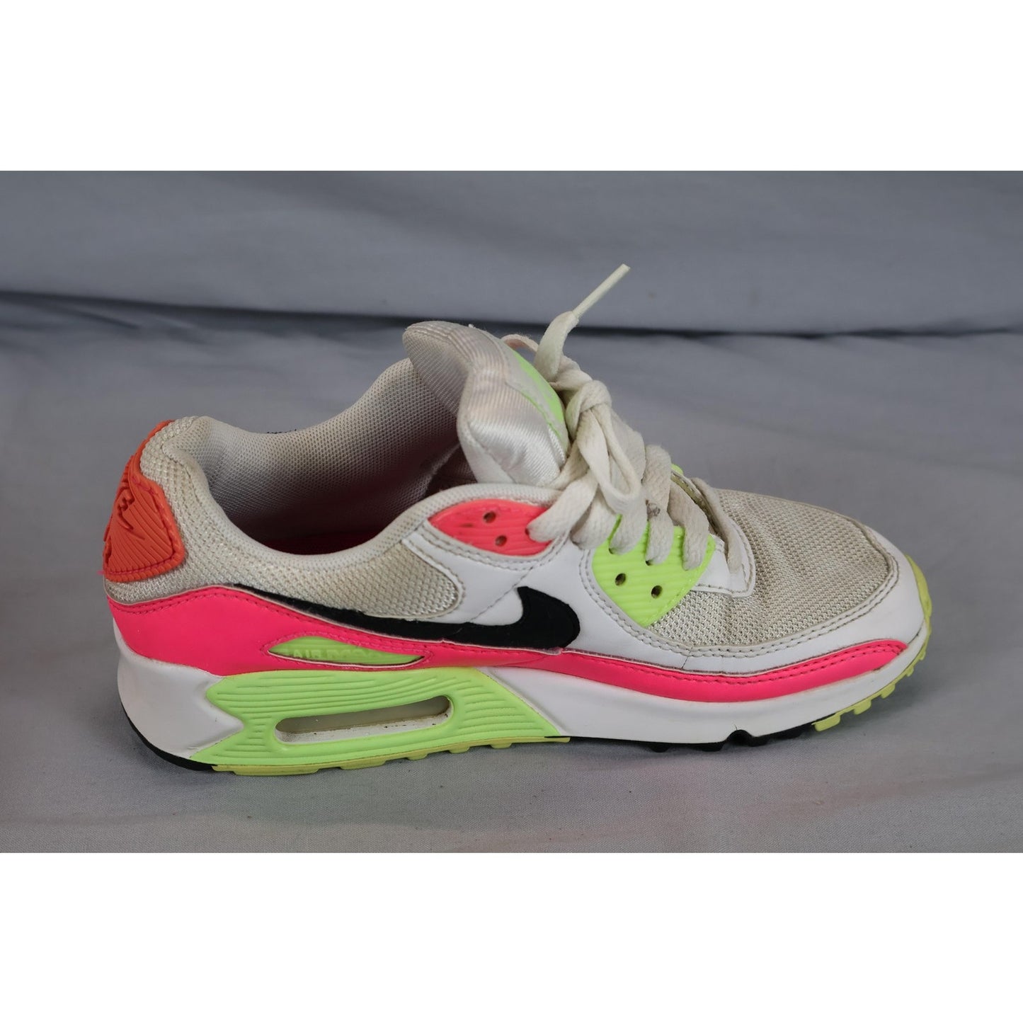 Nike Air Max 90 Shoes Womens Size 6 CT1030-100 Running Athletic Sneakers