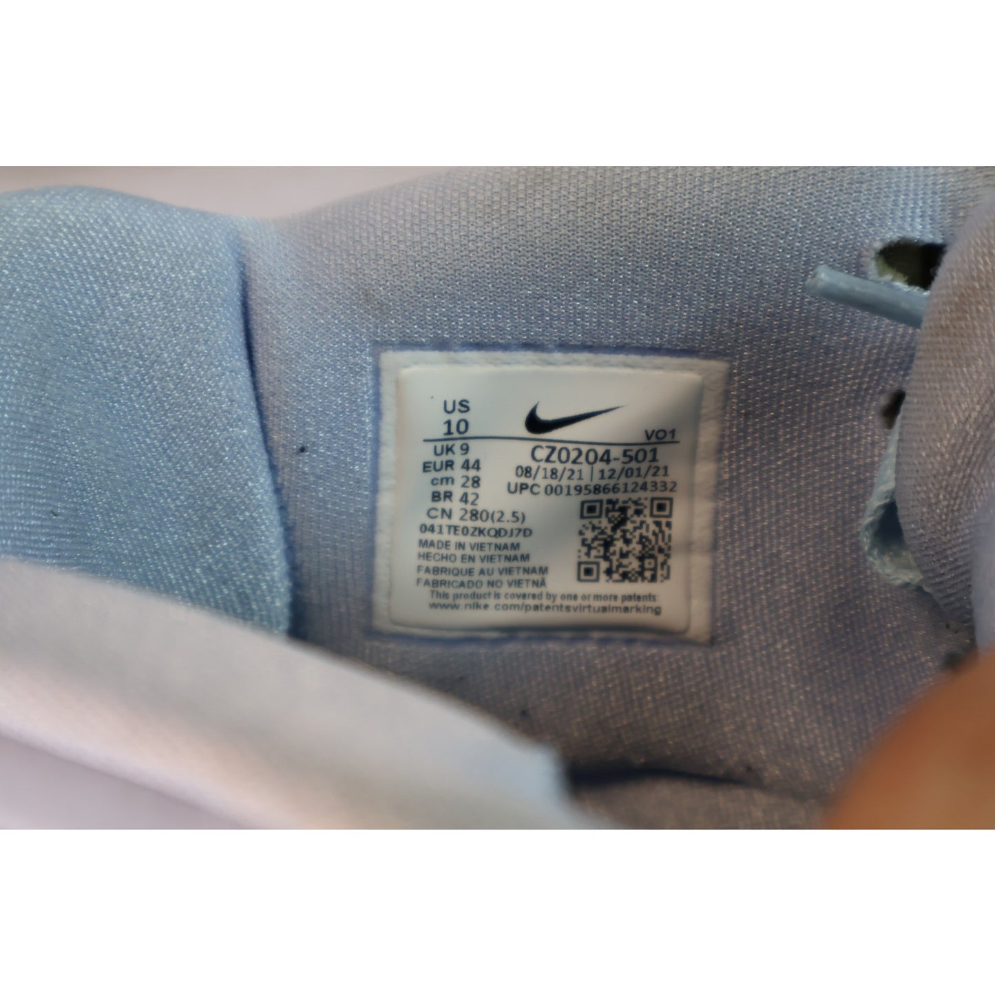 Nike Kyrie Infinity Shoes Mens Size 10 Basketball CZ0204-501 Sneakers