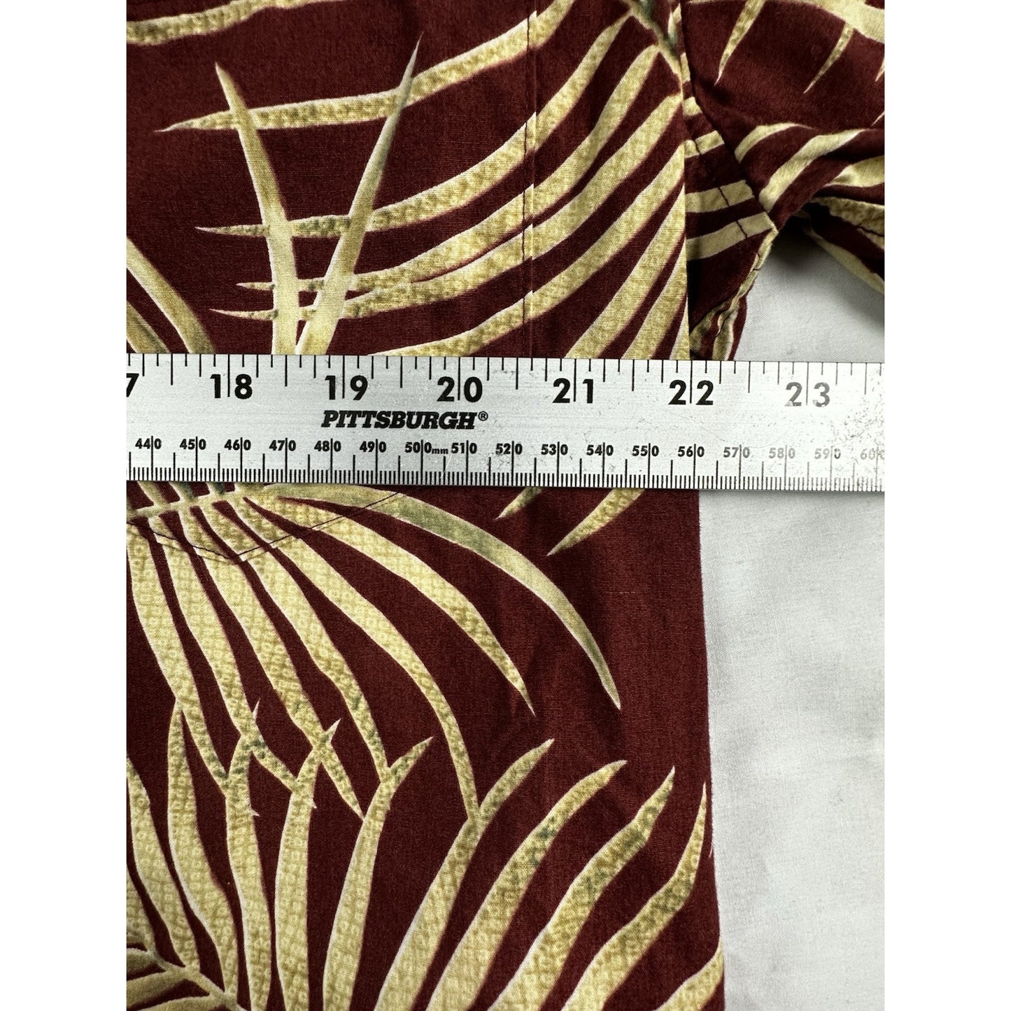 Men's Medium Cooke Street Aloha Hawaiian Shirt Red/Maroon Leaf Print