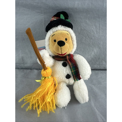 DISNEY STORE SNOWMAN POOH 8" DISNEY BEAN BAG PLUSH TOY