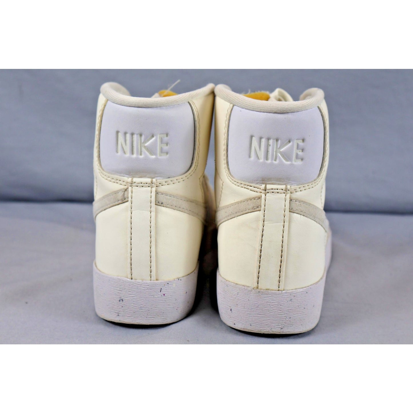 Nike Blazer Mid '77 Shoes Mens Size 7 Suede Classic DO1344-100 Sneakers