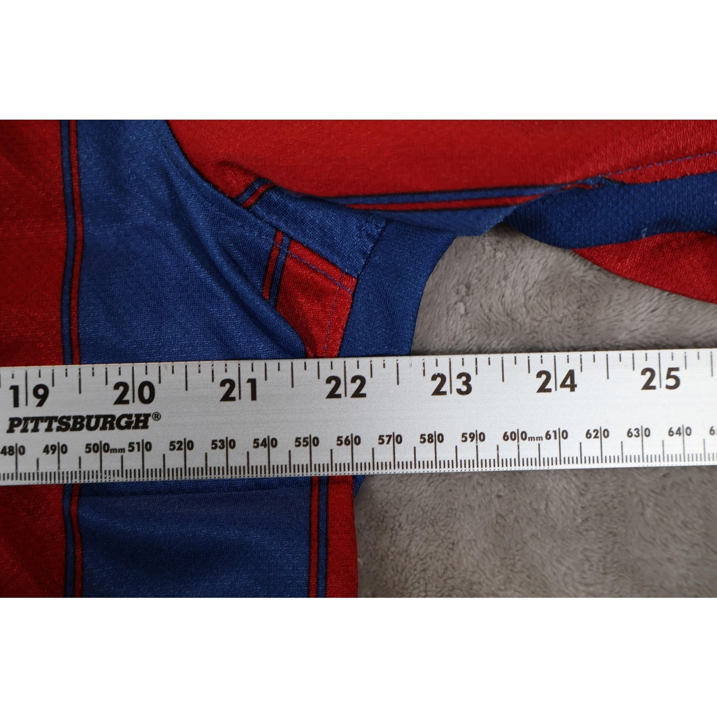 FC Barcelona Jersey Mens XL Red Blue La Liga Soccer UNICEF LFP Patch Home