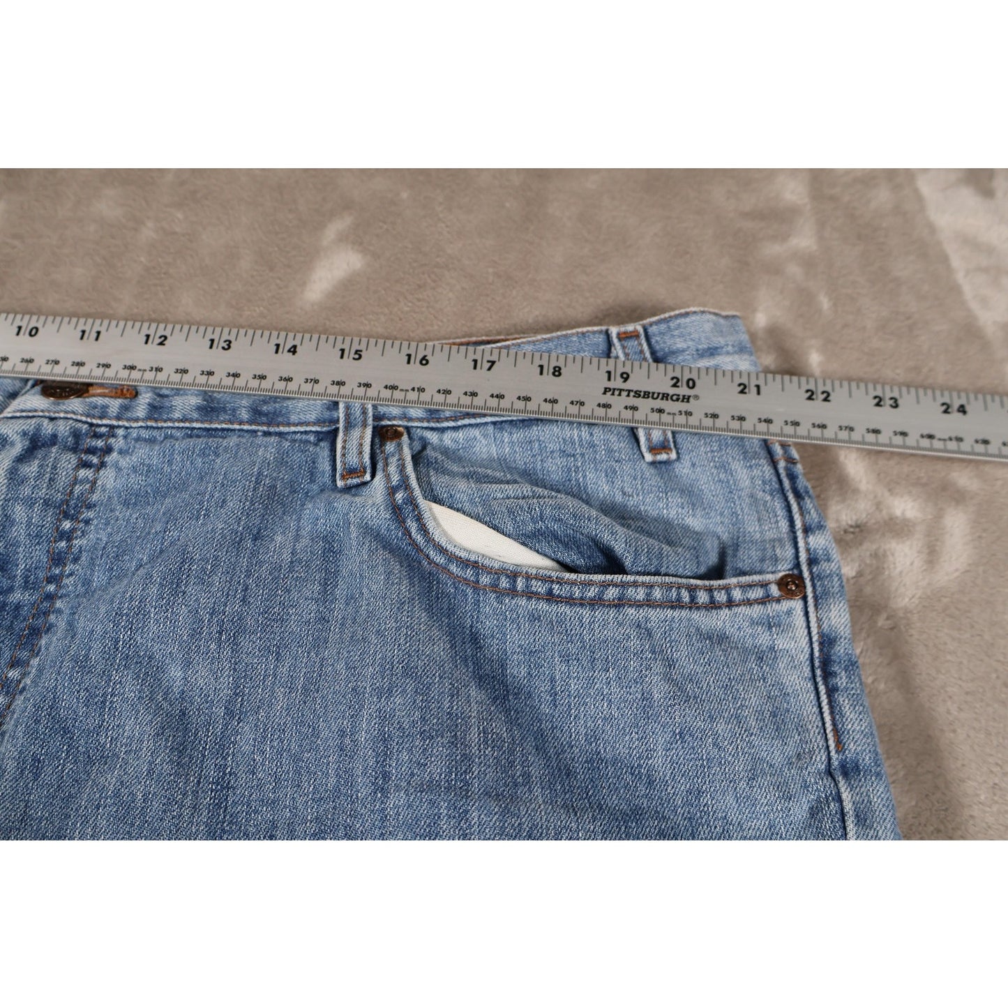 Eddie Bauer Jeans Mens 44x36 Blue Classic Fit Premium Denim Distressed Raw Hem
