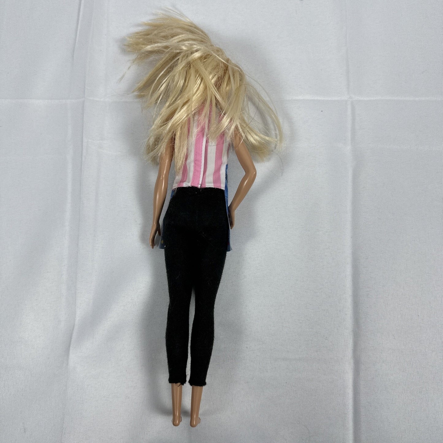 2019 Mattel Barbie You Can Be Anything ART TEACHER #GJM29 Barbie Doll Dressed