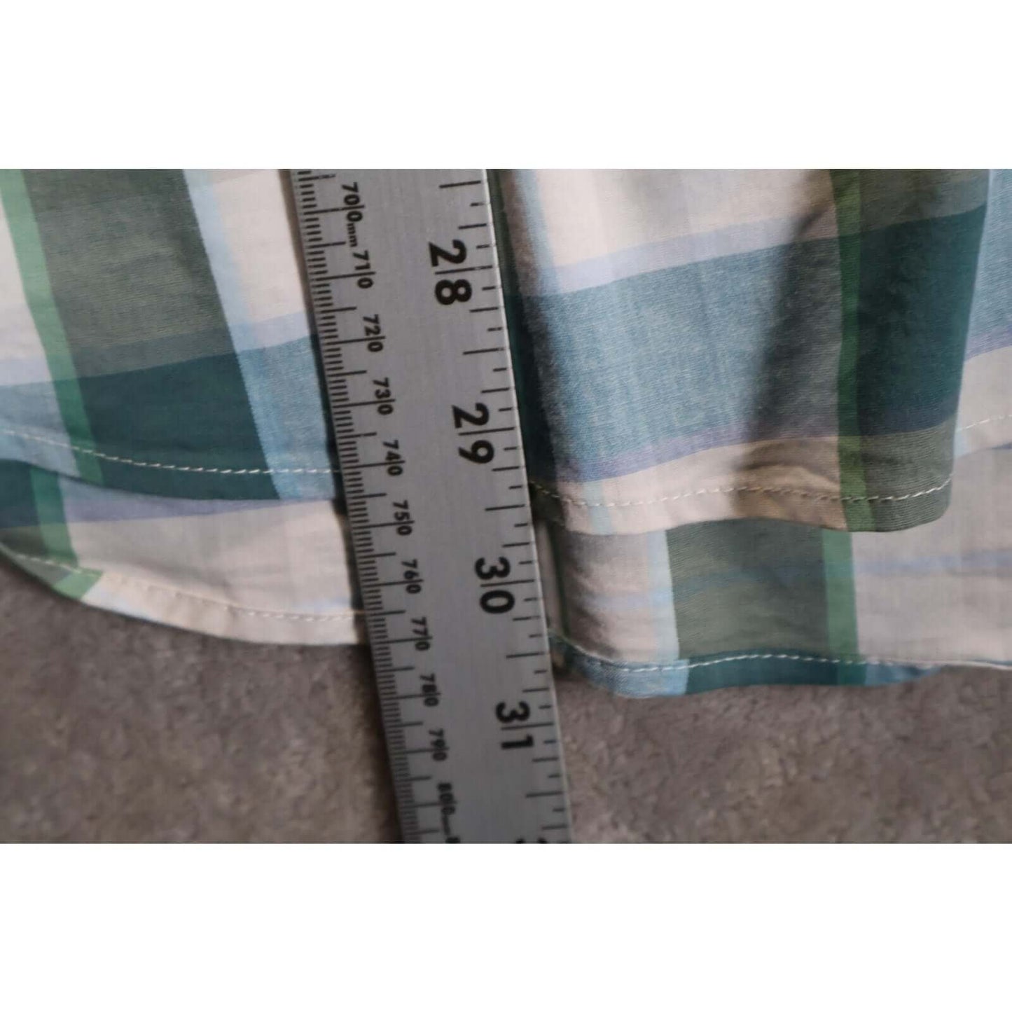 Eddie Bauer Shirt Mens XL Green Blue Plaid Short Sleeve Classic Button Down