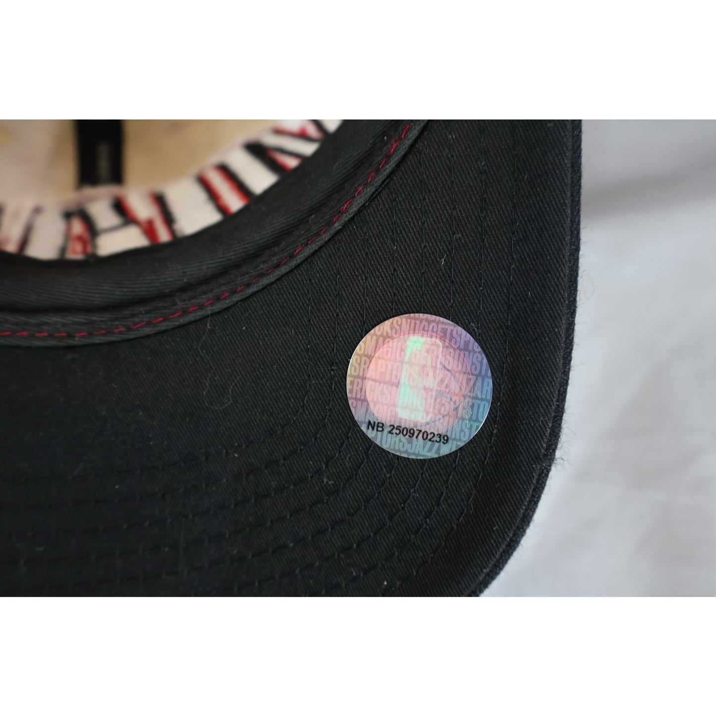Vintage Miami Heat Hat Cap Snap Back Red Black NBA Basketball Mens 90s