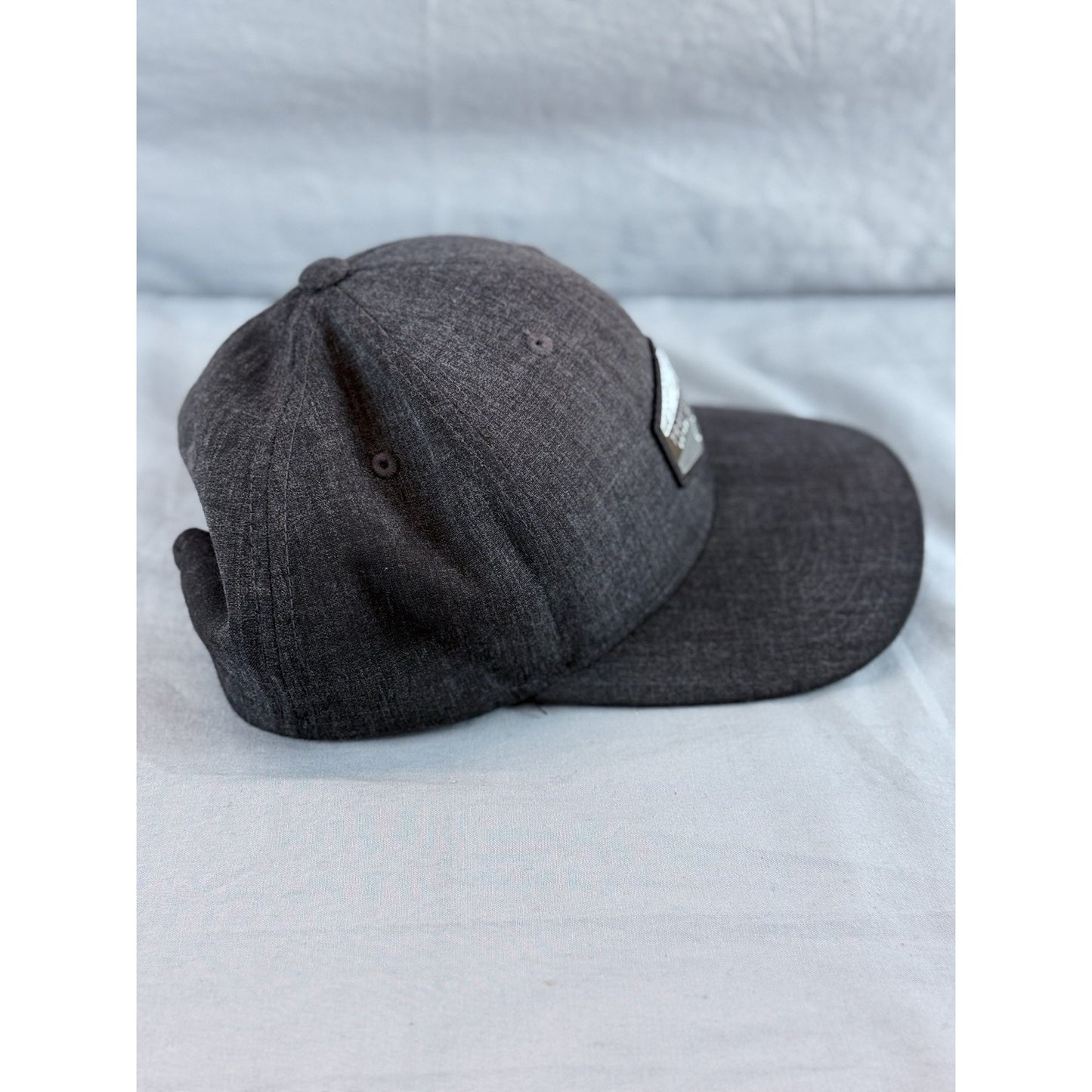 Travis Mathew Sawing Logs Snapback Hat Flexfit 110 Gray Yupoong Cap