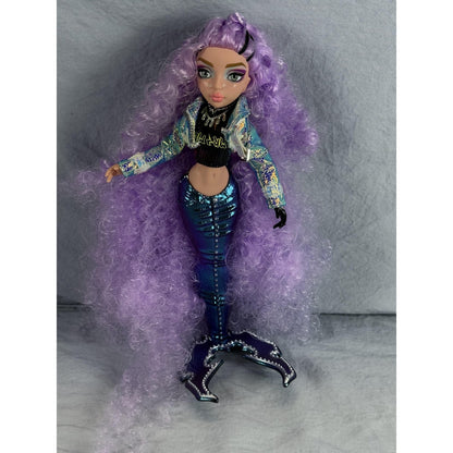 MGA Mermaze Mermaidz Orra Color Change Mermaid Doll Purple Iridescent Jacket