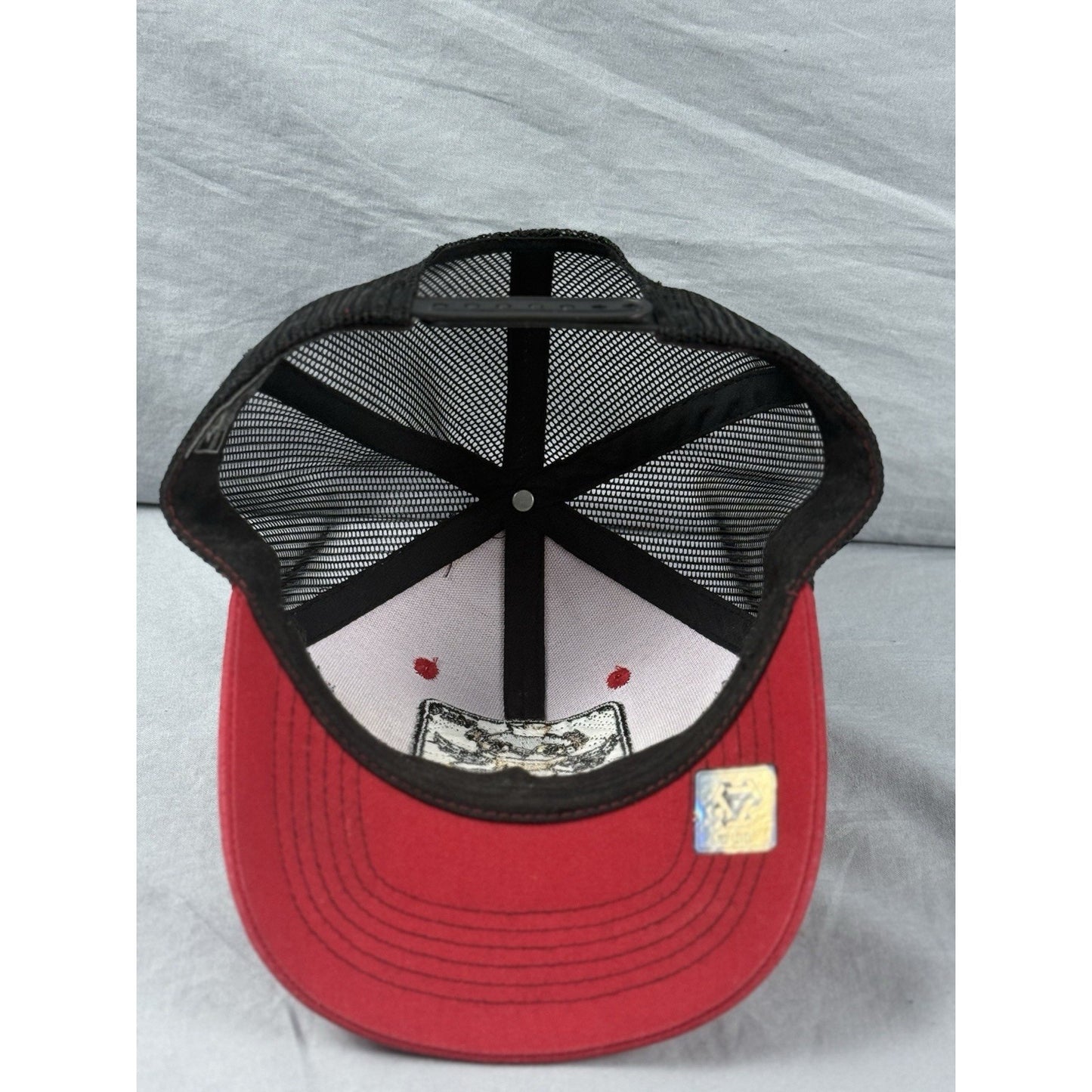 Bear Rich Money Bag Style Top Level Mesh Trucker Hat Red Curved Baseball Cap