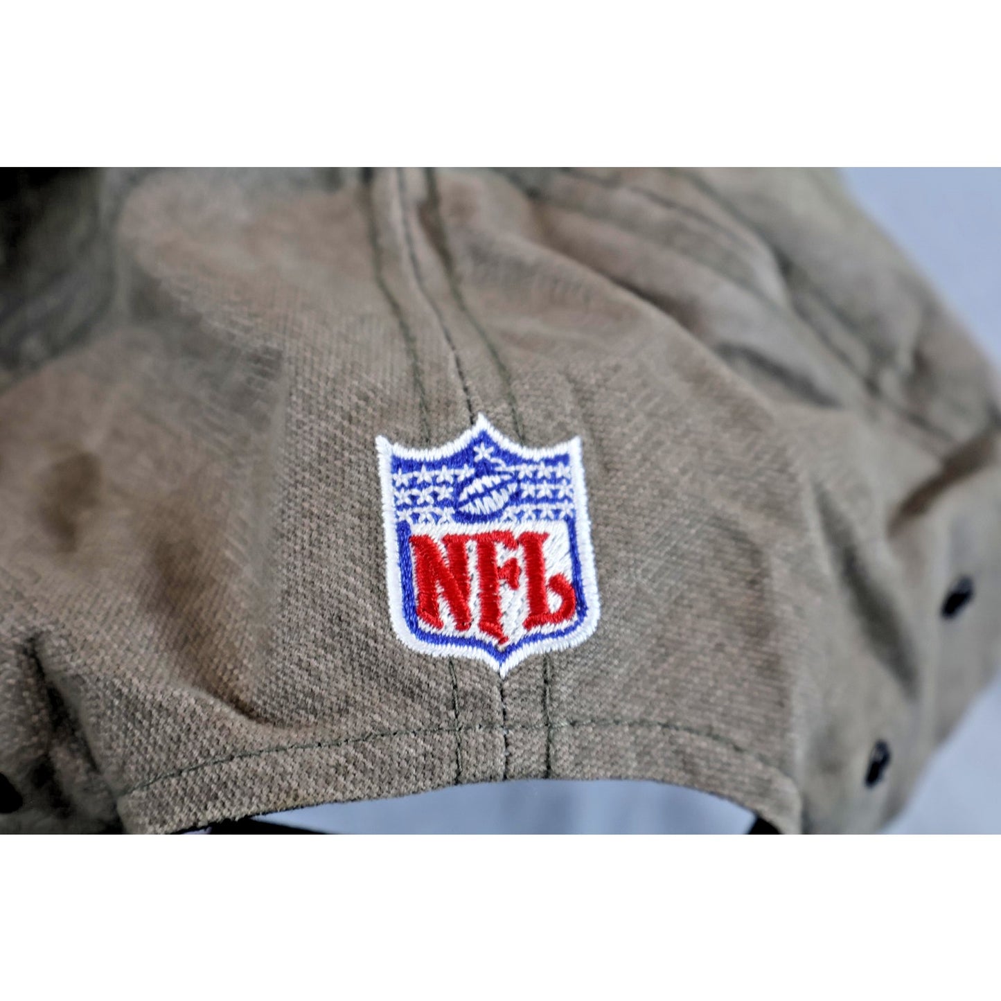 Vintage Tampa Bay Buccaneers Hat Cap Strap Back NFL Football Reebok Mens 90s