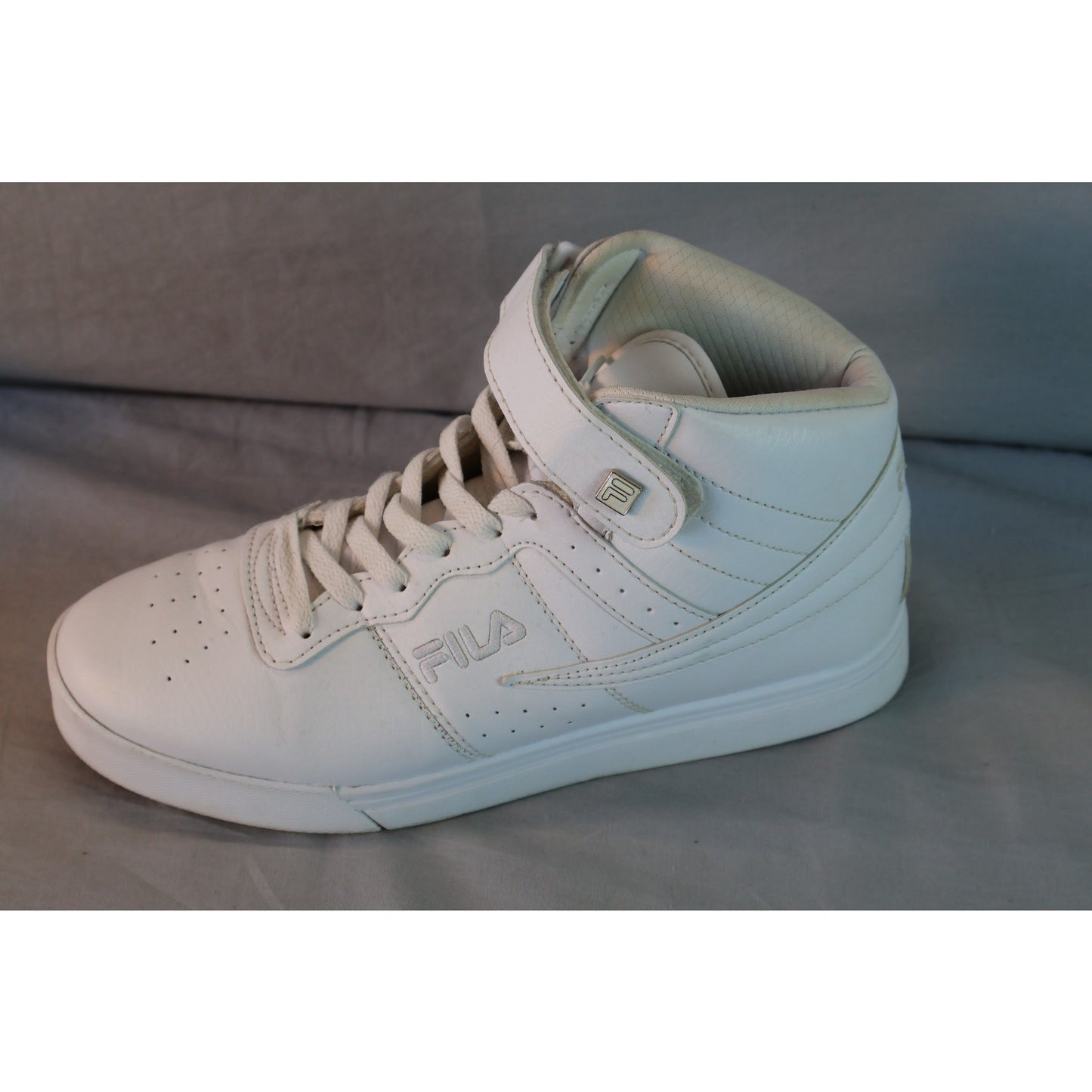 Fila Shoes Mens Size 9 High Top Strap Basketball Classic 5CM00101-100 Sneakers