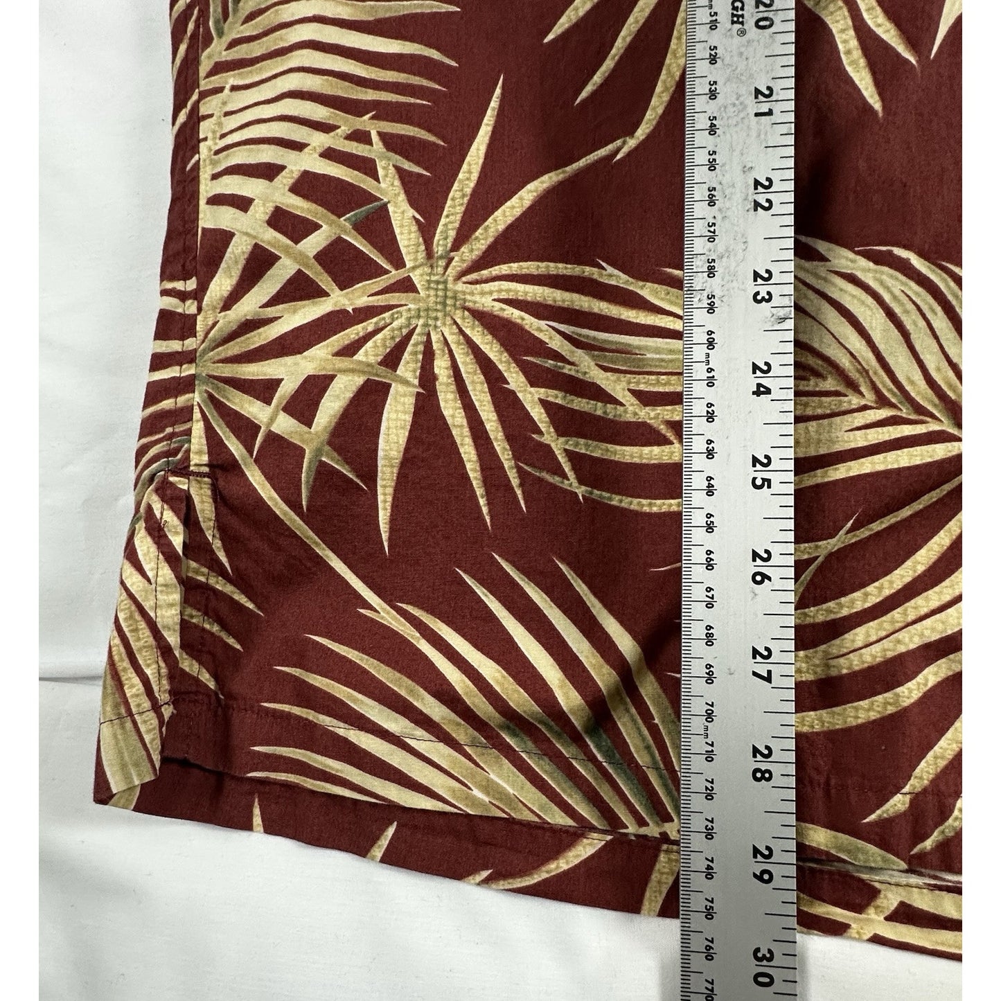 Men's Medium Cooke Street Aloha Hawaiian Shirt Red/Maroon Leaf Print