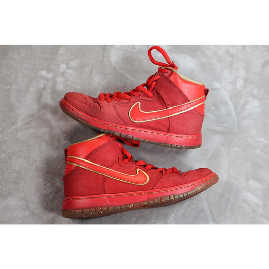 Nike SB Dunk High Premium Shoes Mens Size 7 Red Gold Suede Skate 313171-661
