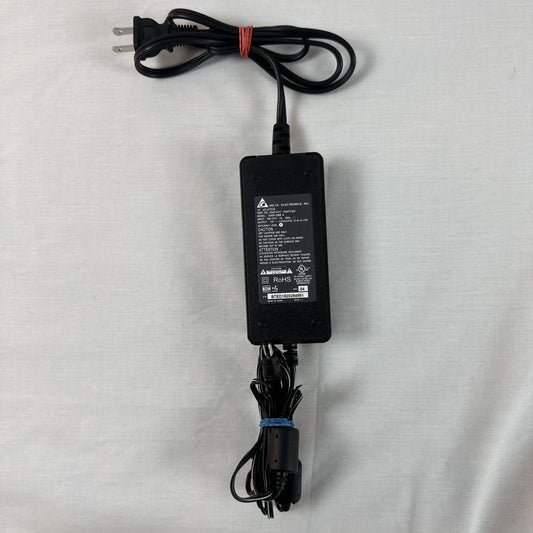 Delta Electronics 12V 2.67A AC Power Supply Adapter