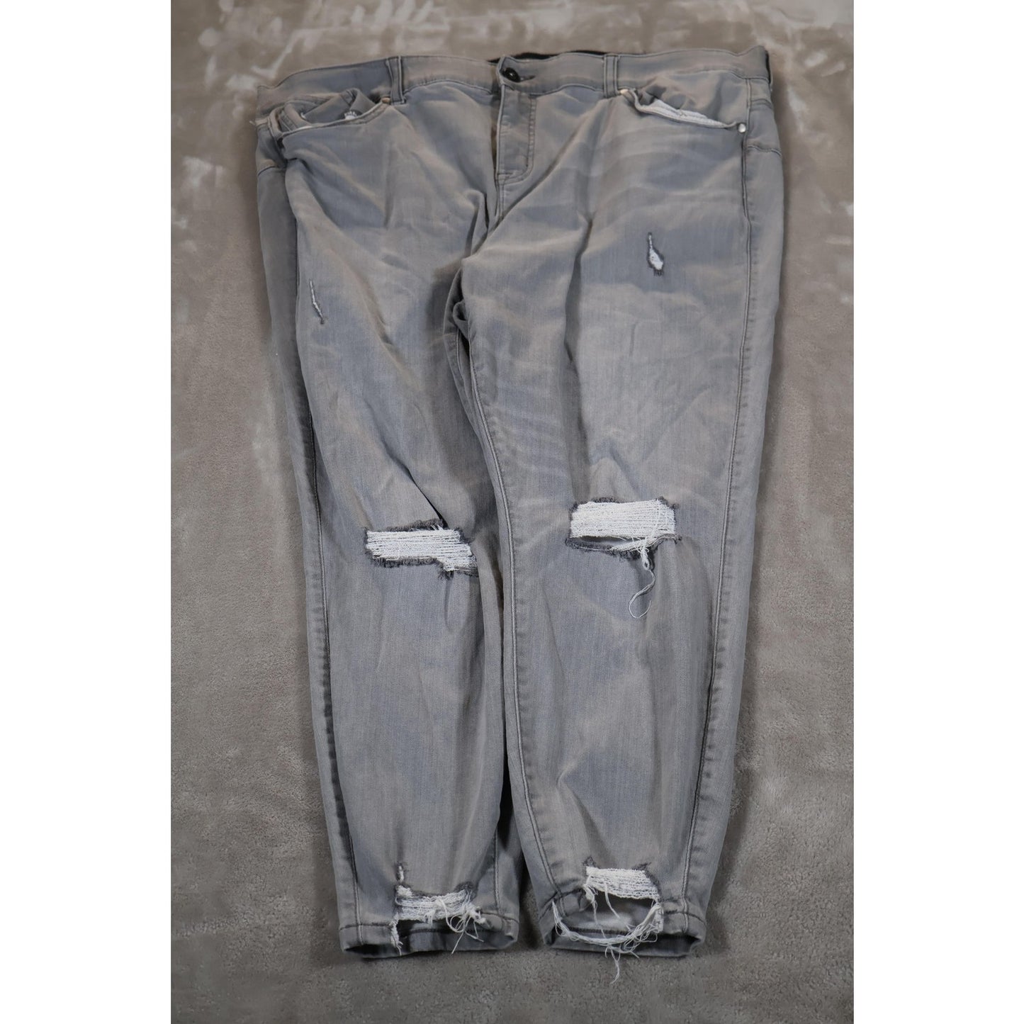 Torrid Bombshell Skinny Jeans Womens 24R Gray Distressed Ripped Super Soft Denim