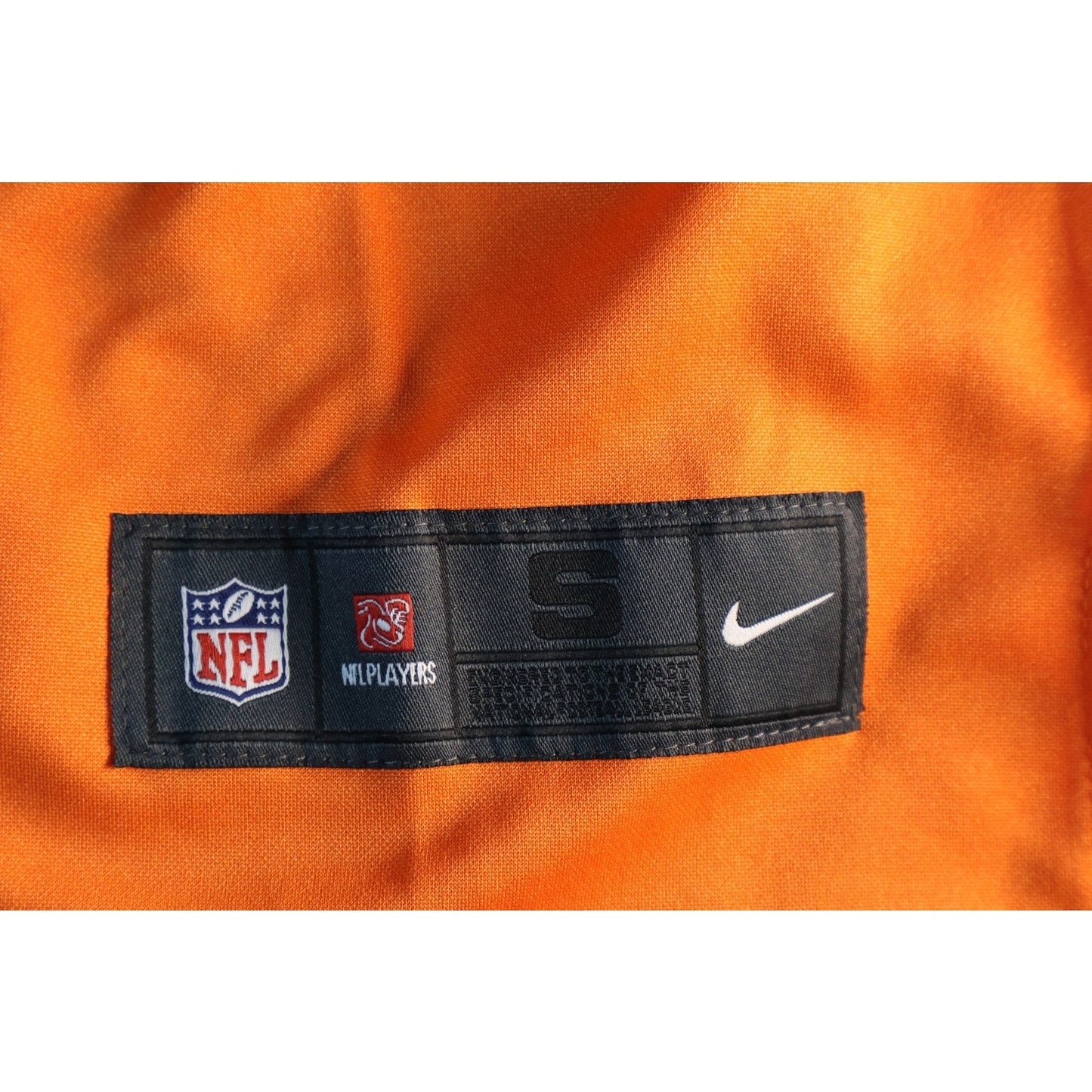 Chicago Bears Jersey Mens Small NFL Football Justin Fields GSH Nike Throwback