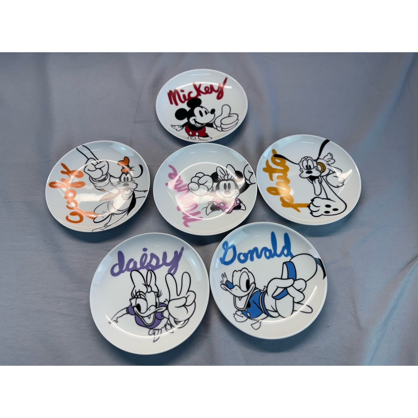 6 Appetizer Plate Disney Ceramic 6in Mickey Mouse & Friends New