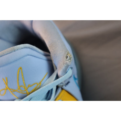 Nike Kyrie Infinity Shoes Mens Size 10 Basketball CZ0204-501 Sneakers