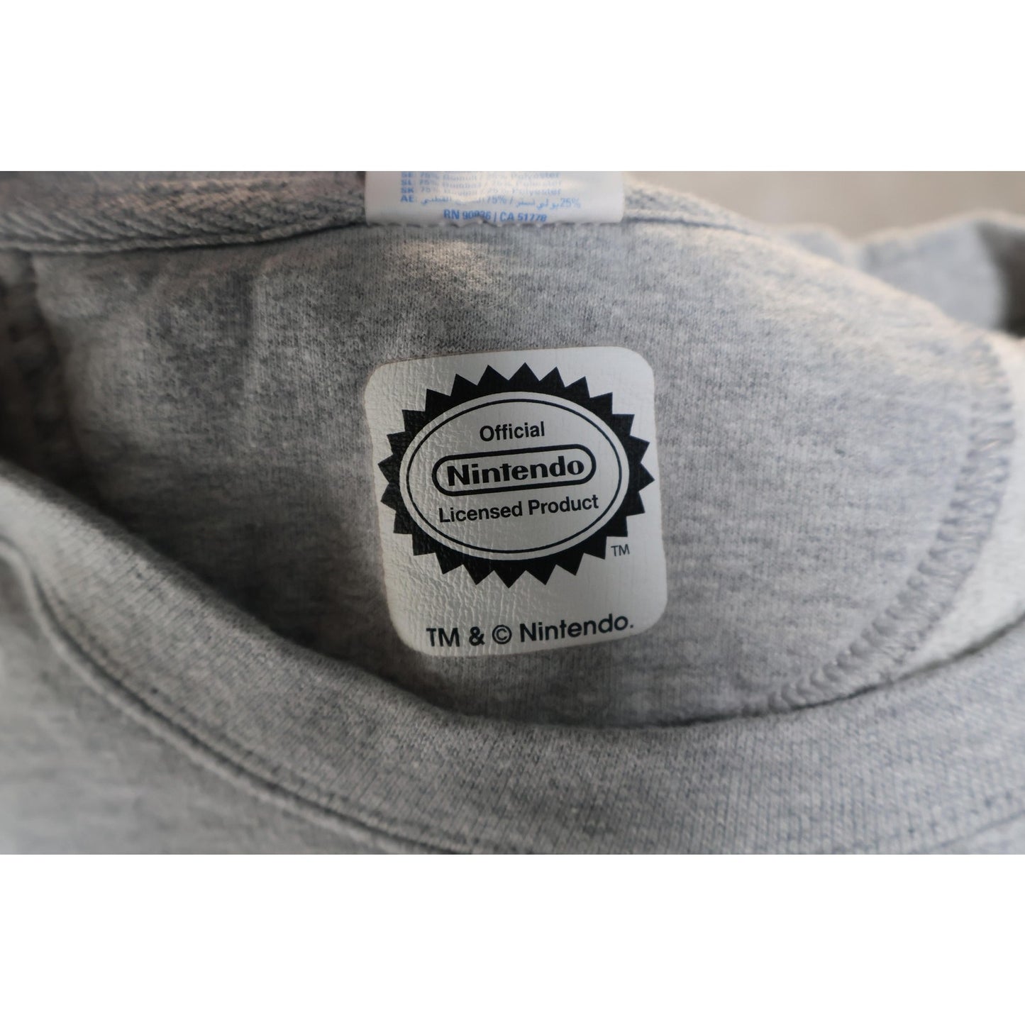 Super Mario Bros 85 Sweatshirt Mens XL Nintendo Crewneck Pullover Gamer Retro