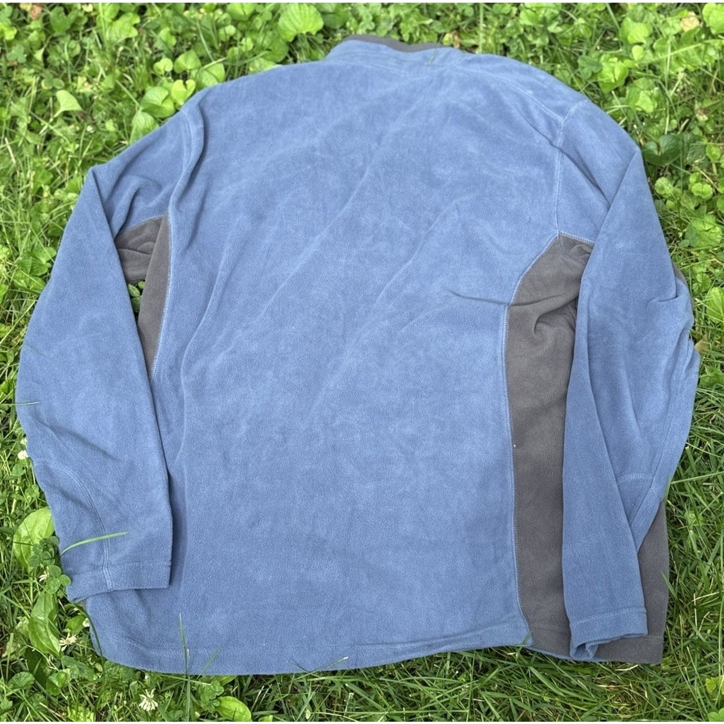 Columbia Women's Two-Toned Quarter Zip Pullover - Large
