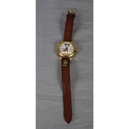 Vintage Lorus Quartz Mickey Mouse Watch Brown Leather Strap Japan Alarm Chime