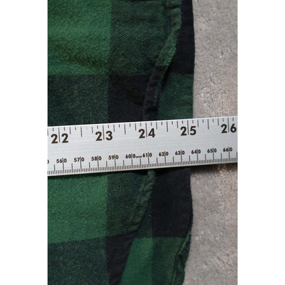 Betty Boop Shirt Womens Large Plaid Flannel Button Up Cartoon Graphic